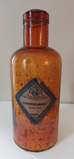 CHLORHYDRATE d'AMMONIAque Bouteille verre ambré