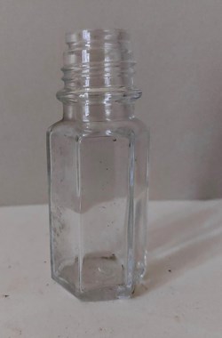 Flacon vide forme hexagonale