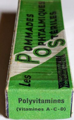 POLYVITAMINES A+C+D Tube pommade POS