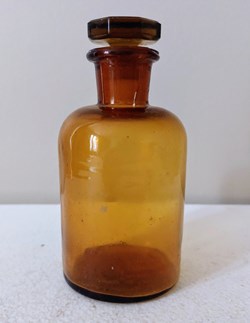 Flacon 9 cm verre ambré