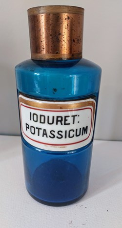 Bleu / étiq. porcelaine / IODURET :POTASSICUM