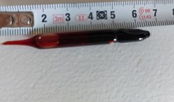 AMPOULE  une extrémité aplatie