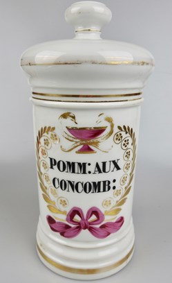 POMM: AUX CONCOMB: