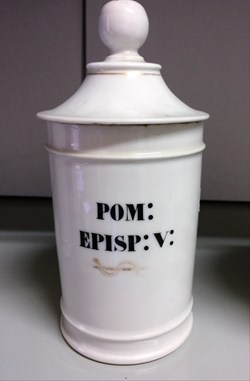 POM:EPISP:V: