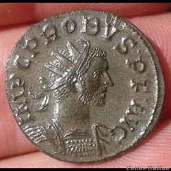 235/284 - ANARCHIE MILITAIRE- PROBUS - Aurelianus