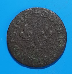 1610 A - Double tournois