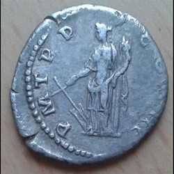 96/192 - ANTONINS- HADRIEN - denier