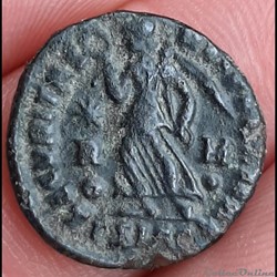 364/455 - VALENTINIENS ET THEODOSIENS - VALENTINIEN Ier - Nummus