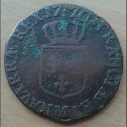 1770 M - demi sol à la vieille tête - Louis XV