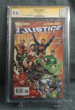 Justice League #1 signature Jim Lee , Scott Williams & Alex Sinclair.