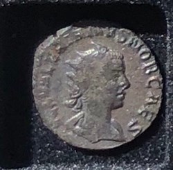 Valerianvs II - hybrid lifetime obverse/consecratio reverse