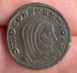 Divus Constantius I
