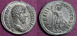 Lucius Verus, Denarius RIC 514 var with mailed bust