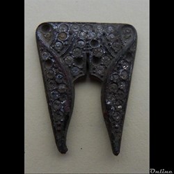 broche