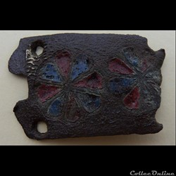 Chape de boucle émaillé