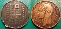 b-  Jeton 10 francs Turin  plastique