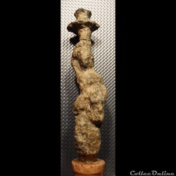 Statuette
