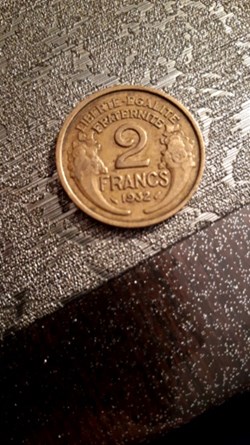 2 francs 1932 bronze-alu Morlon