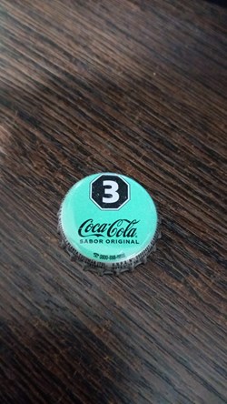 Gaseosa Coca-Cola hexágonos