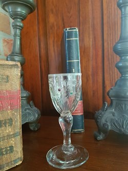 Verre à pied en verre soufflé