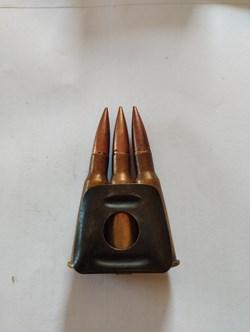Clip de 3 cartouches de 8x51R balle D pour systhème berthier