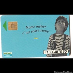 Pub - sanofi - garçon pantalon à bretelles