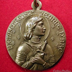 Pendentif médaille