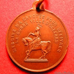 Pendentif médaille
