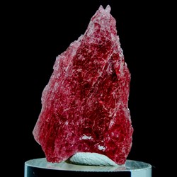 9 - Pyroxmangite