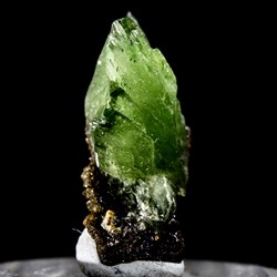 8 - Ludlamite
