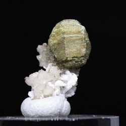 5 - Donnayite-(Y)