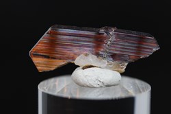4 - Brookite - 4.DD.10