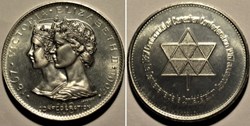 Victoria & Elizabeth II - Confederation Centennial Medal 1867-1967