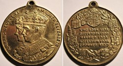 George VI & Elizabeth - 1937 Coronation Gilt Medal - UK