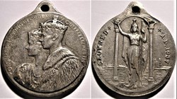 George VI & Elizabeth Crowned 1937 - Silvered Medallion, Britannia - UK
