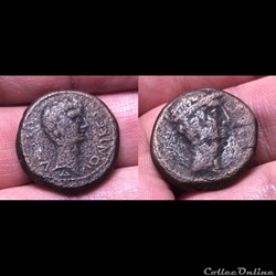 MACEDON, Thessalonica. Octavian, with Divus Julius Caesar