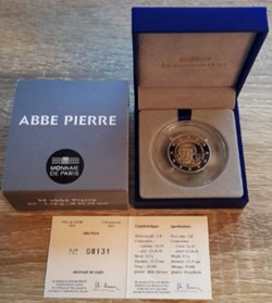 2€ France 2012 - abbé Pierre - BE avec écrin
