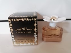 JACOBS MARC DAISY EAU SO INTENSE
