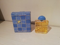 COURREGE IN BLUE