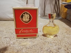 RICCI NINA FAROUCHE