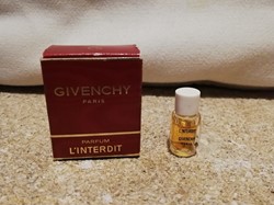 GIVENCHY L'INTERDIT