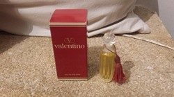 VALENTINO V