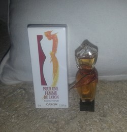 CARON	POUR UNE FEMME