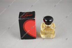 AVON LOVE SPORT