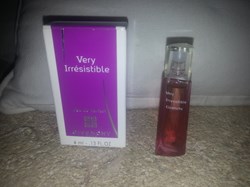 GIVENCHY VERY IRRESISTIBLE