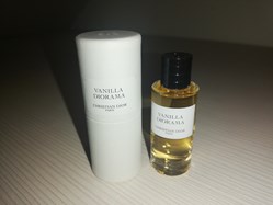 DIOR CHRISTIAN VANILLA DIORAMA