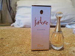 DIOR CHRISTIAN J'ADORE