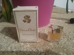 RENTA OSCAR DE LA OSCAR DE LA RENTA ESPRIT DE PARFUM