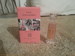 GIVENCHY LIVE IRRESISTIBLE