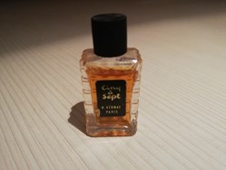 VERNAY A CINQ A SEPT
